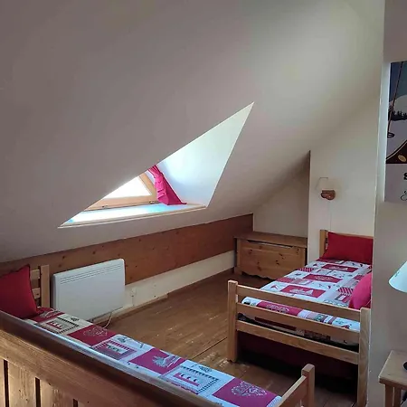 Duplex Cosy Avec Balcon Et Parking A Pra-loup, 8 Pers - Fr-1-504-686 Appartement