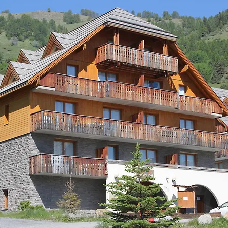 Duplex Cosy Avec Balcon Et Parking A Pra-loup, 8 Pers - Fr-1-504-686 *